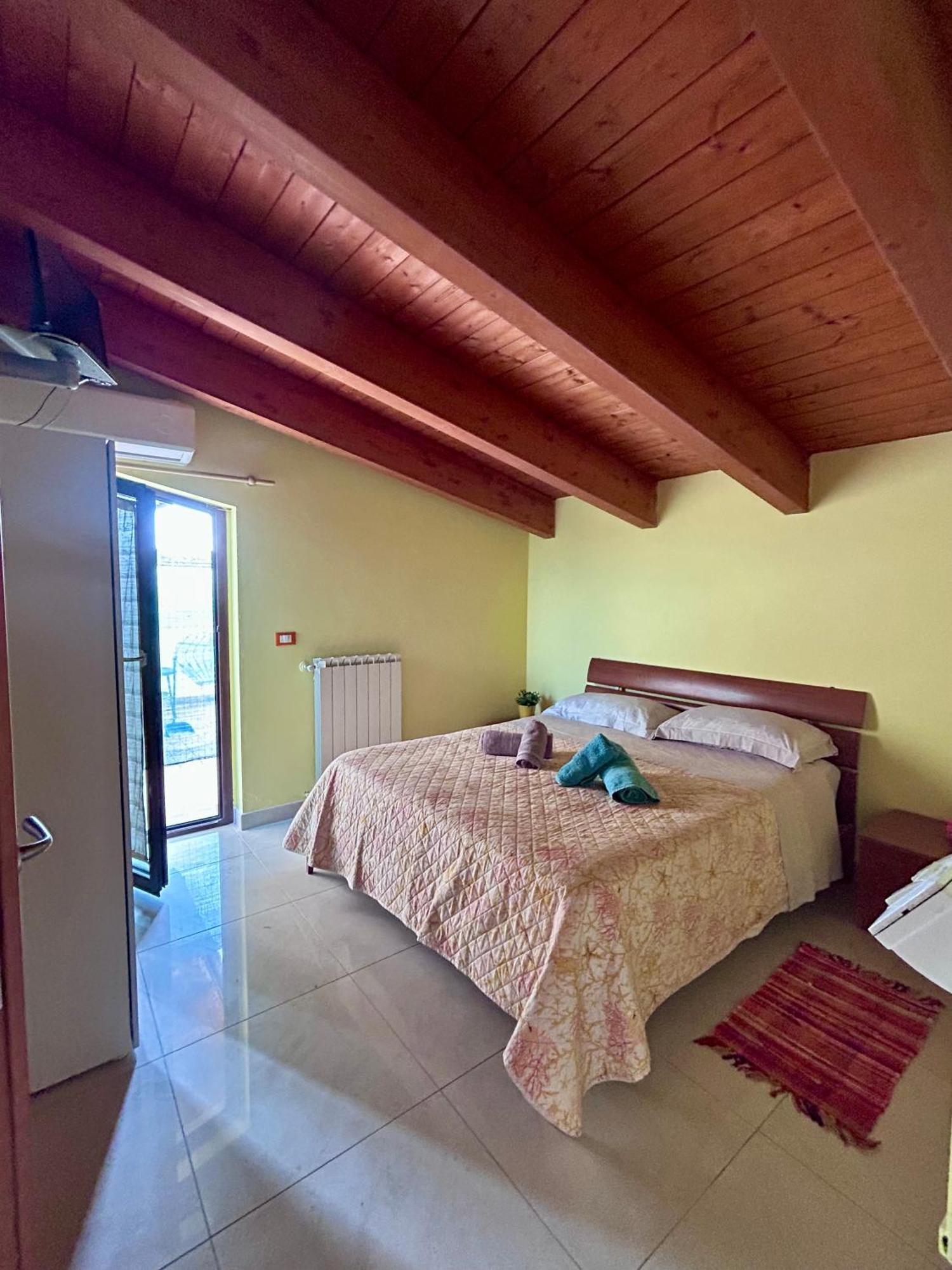 La Villa In Campagna Citta Sant'Angelo Exteriör bild